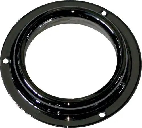 Schwarze, runde Metallkomponente mit Bohrlöchern, wahrscheinlich ein Schauglas von Wolf, geeignet für eine spezifische Anwendung in einem technischen Gerät.